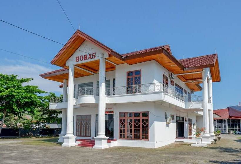 Reddoorz @ Hotel Horas Palopo