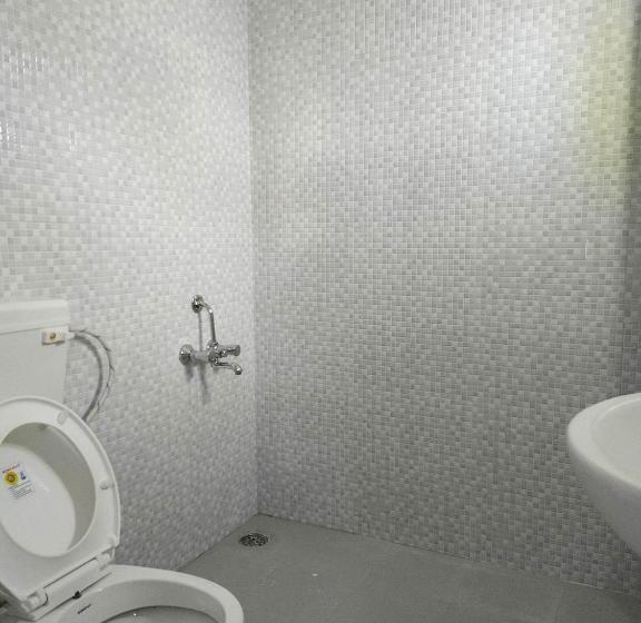 فندق صغير Shimla Gypsy   Home Stay