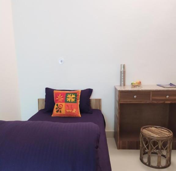 فندق صغير Shimla Gypsy   Home Stay