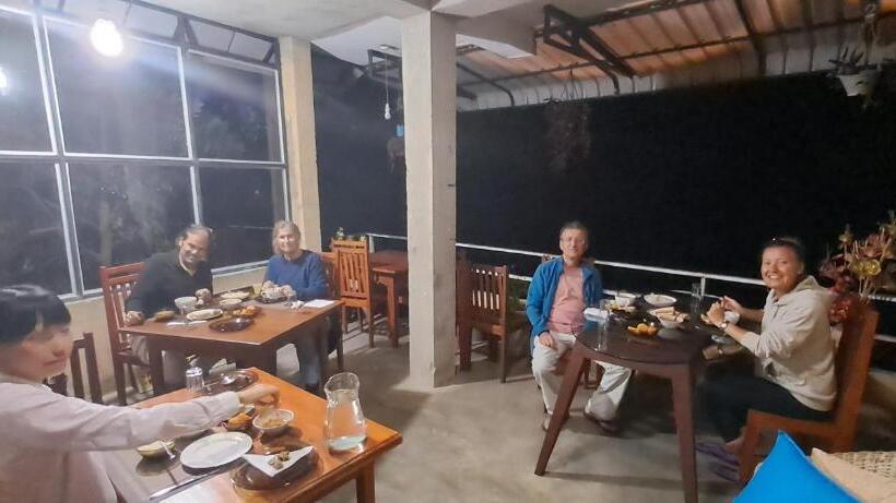 住宿加早餐 Il Villino Haputale