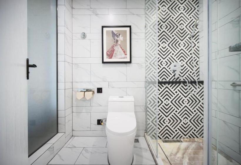 Отель Jinjiang Metropolo  Nanjing Jiangning Binjiang Development Zone