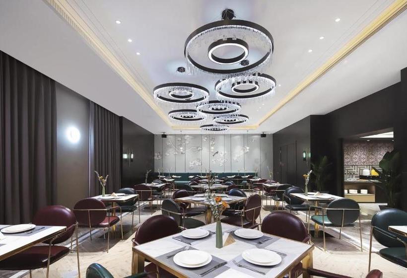 Отель Jinjiang Metropolo  Nanjing Jiangning Binjiang Development Zone