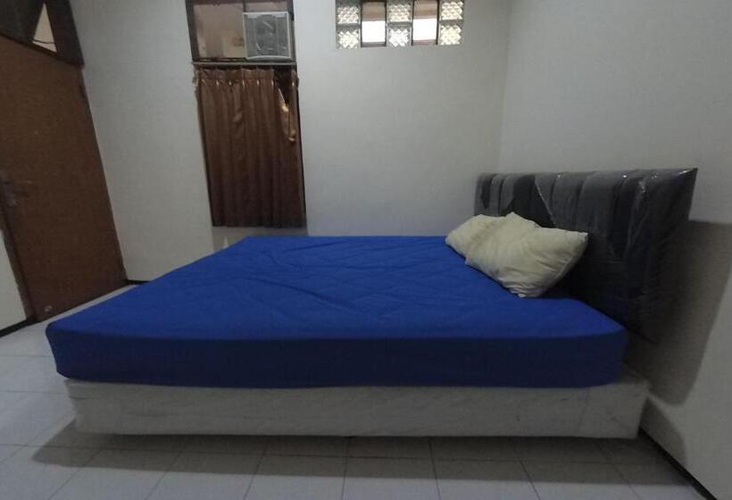 בית מלון כפרי Oyo 2342 Asti Residence 1