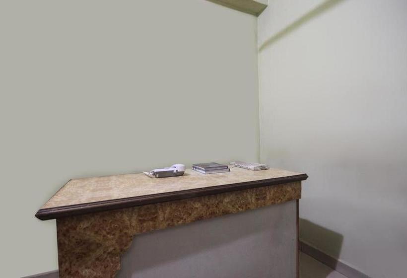 Отель Oyo 66135 Sivaram Beach House