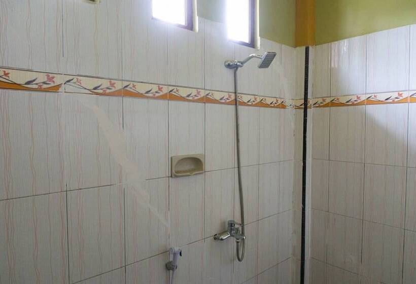 فندق Reddoorz Near Senaru Rinjani