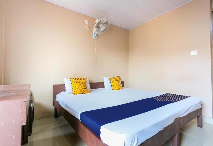 בית מלון כפרי Spot On 64968 Yem Pees