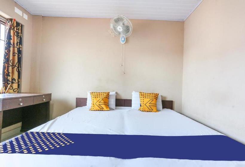 בית מלון כפרי Spot On 64968 Yem Pees