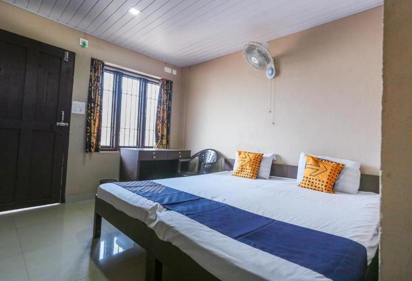 בית מלון כפרי Spot On 64968 Yem Pees