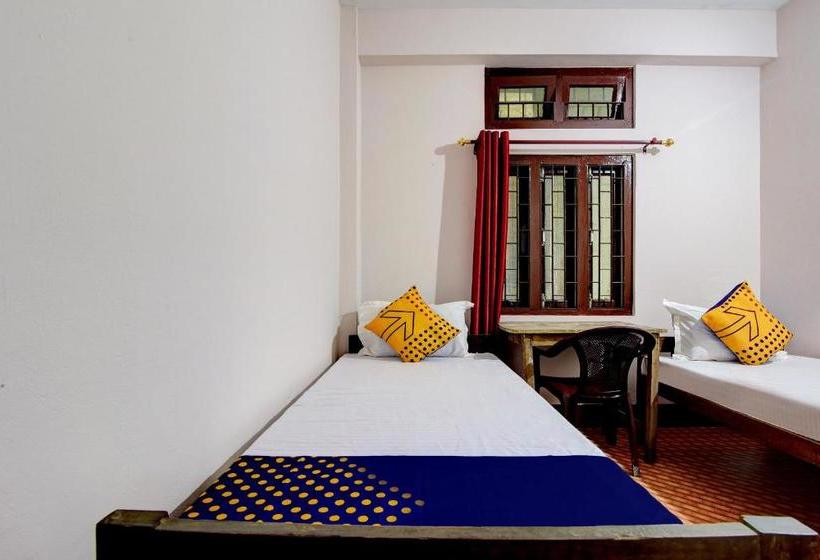 هتل Spot On City Lodge Ganeshguri