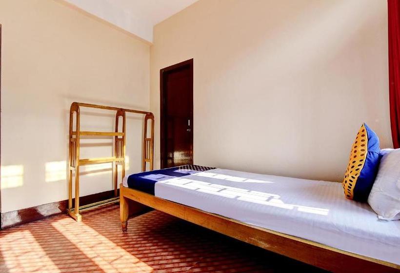 هتل Spot On City Lodge Ganeshguri