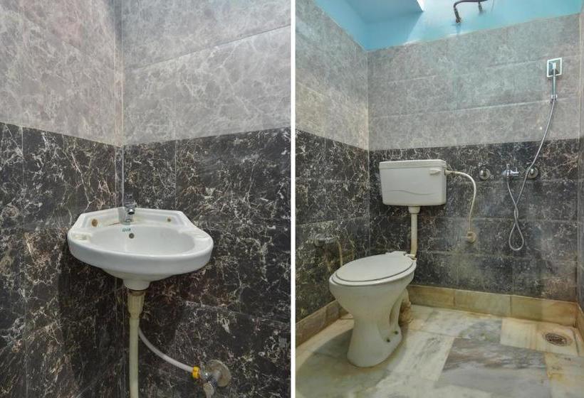 فندق Spot On 66570 Dhiman Residency