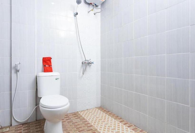 膳宿费 Reddoorz Hostel @ Malang City Center 2