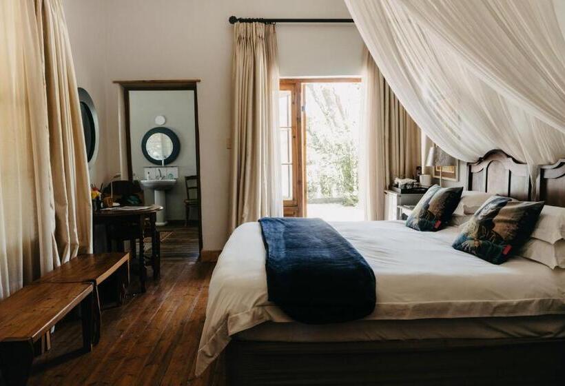 بنسيون The Bethesda