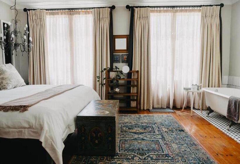 بنسيون The Bethesda