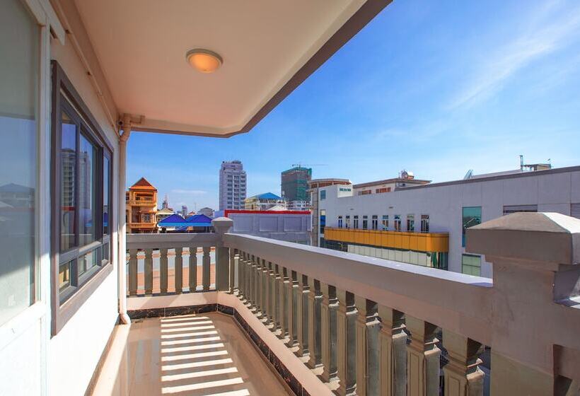 הוסטל Cambodia Eren