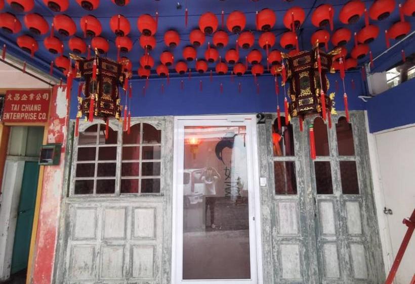 Общежитие Spot On 89749 Mamasan Guesthouse