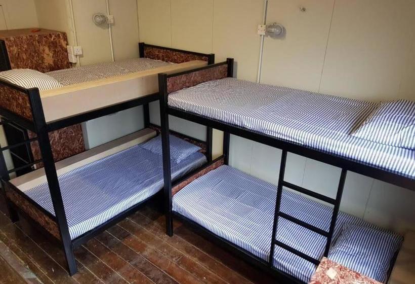 Общежитие Spot On 89749 Mamasan Guesthouse