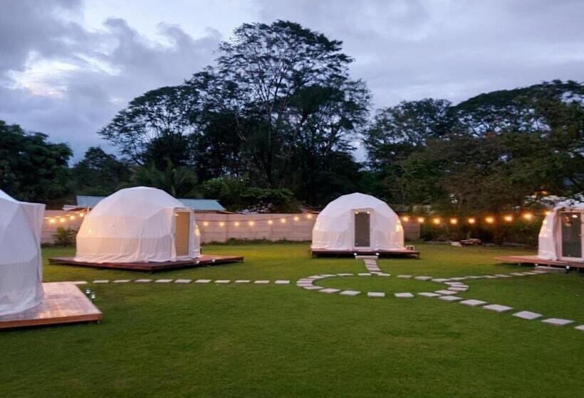 هاستل Yubarta Lodge