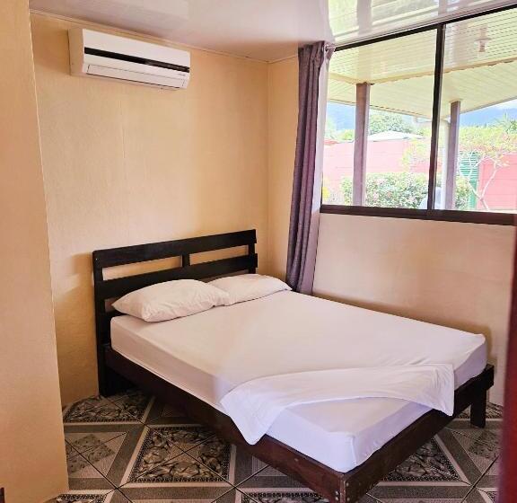 هاستل Yubarta Lodge