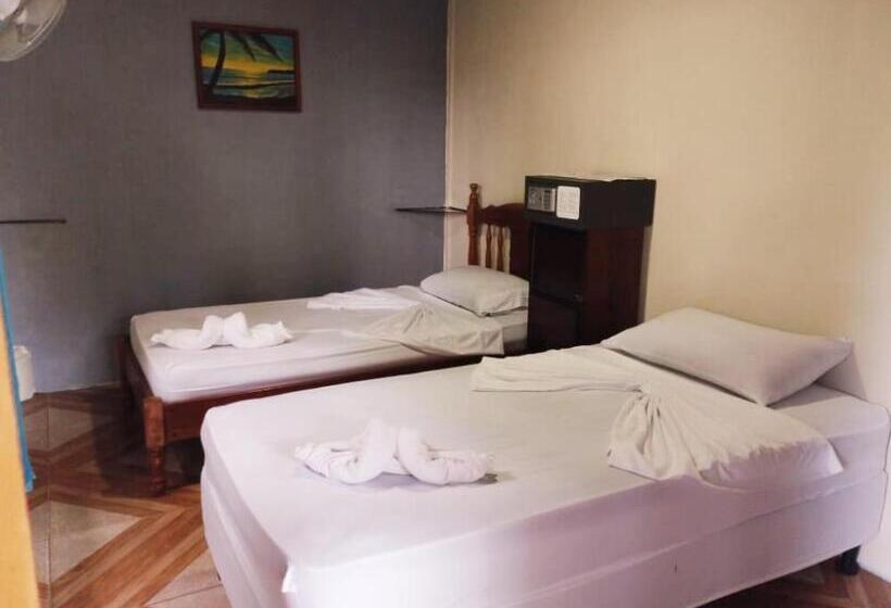 هاستل Yubarta Lodge