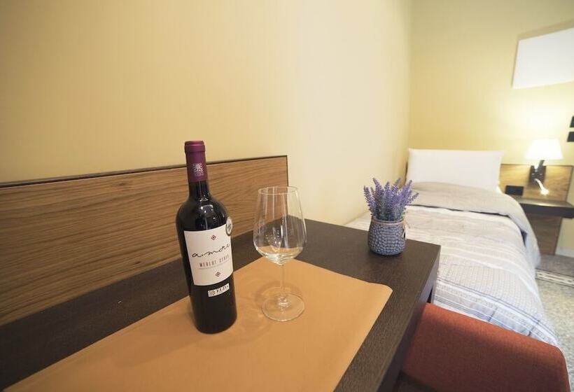 בית מלון כפרי Elda