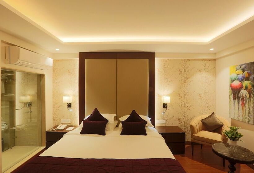 ホテル Fairyland Clarks Inn Bhopal