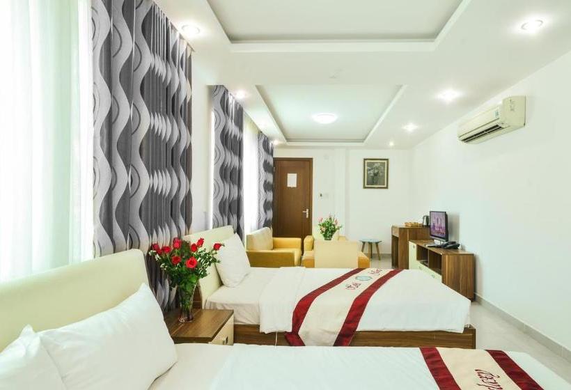 هتل Galaxy  Phu My Hung