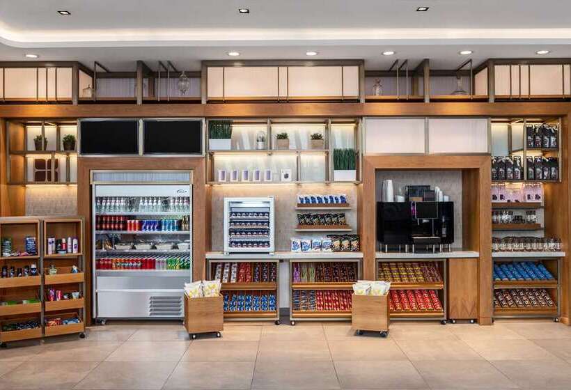 هتل Hilton Garden Inn Kuwait