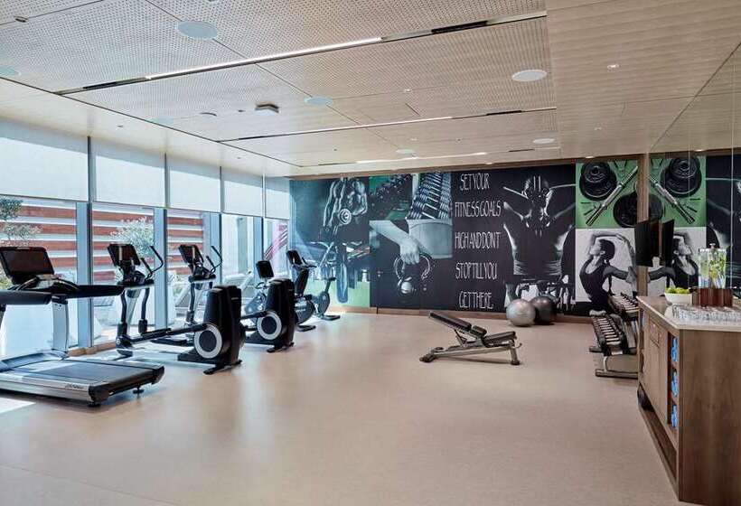 هتل Hilton Garden Inn Kuwait