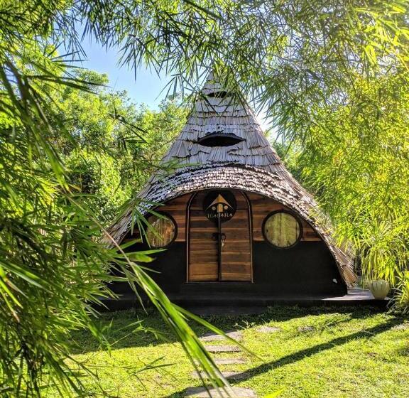 Отель Igabara Hobbit House
