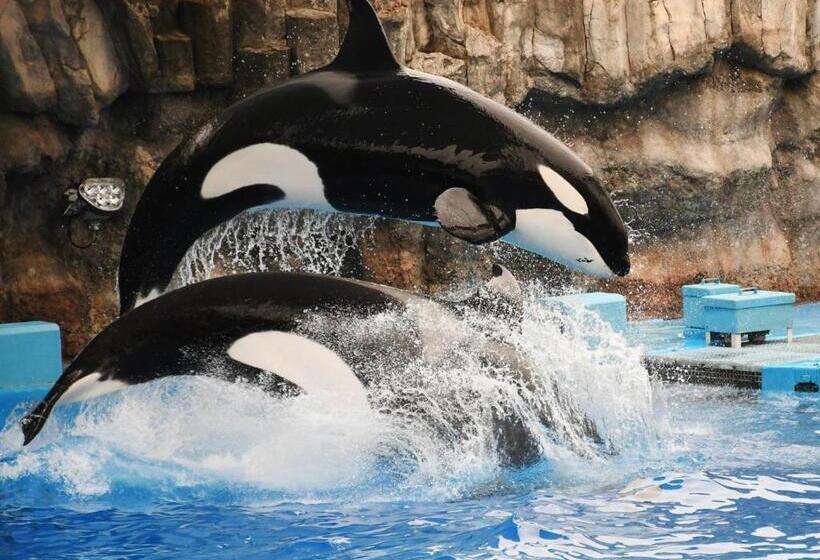 Отель Lala Minato Adult Only