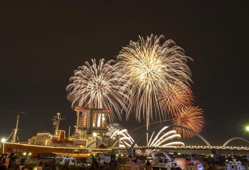 Отель Lala Minato Adult Only