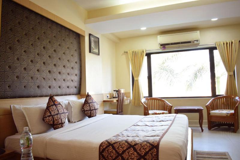 ホテル Mangalam  Bhuj