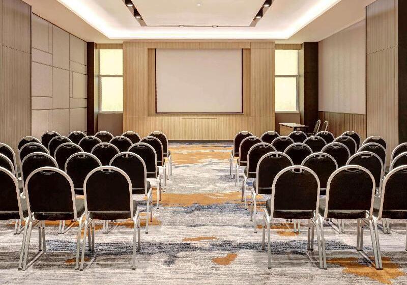 هتل Mercure Bengkulu