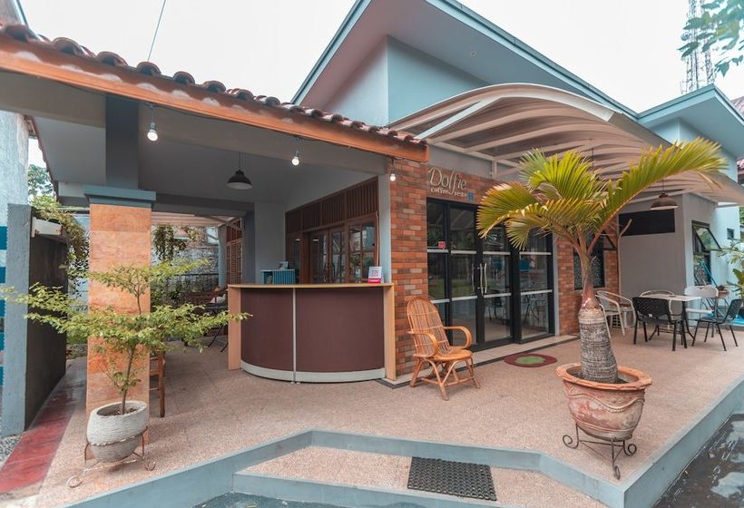 酒店 Oyo 2229 Dolfie Residence