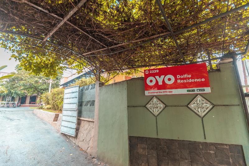 酒店 Oyo 2229 Dolfie Residence