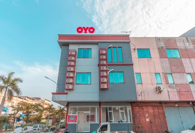 Отель Oyo 2230 Ava Guest House