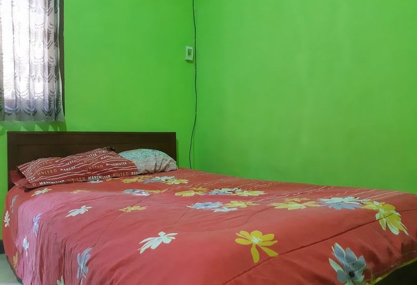 ホテル Griya Kost Mendut