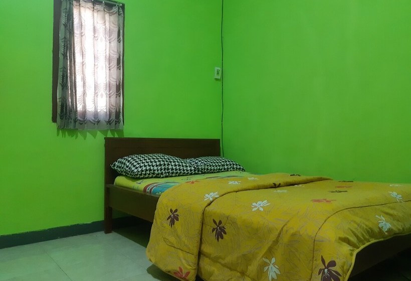 ホテル Griya Kost Mendut