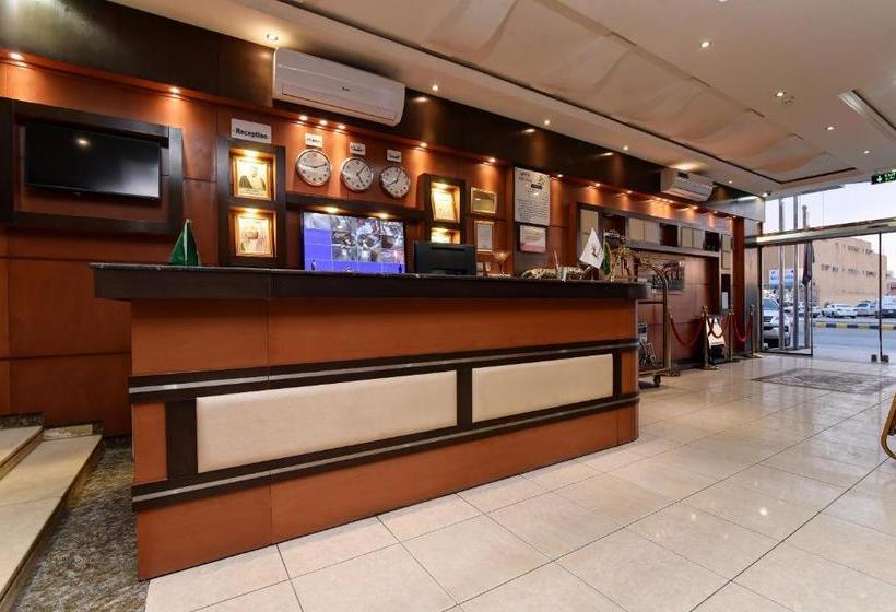 ホテル Oyo 360 Rahati Branch 1