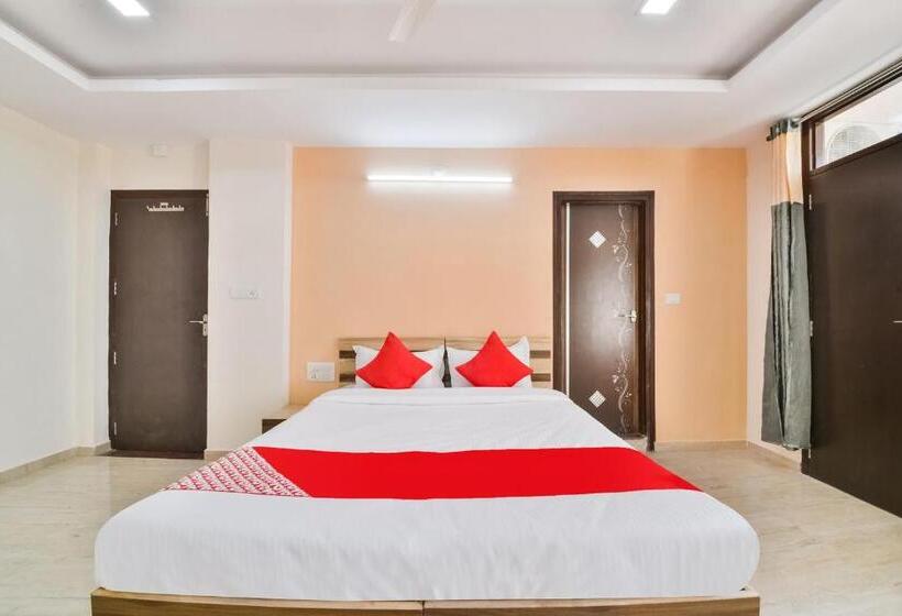 فندق Oyo 61373  Paradise