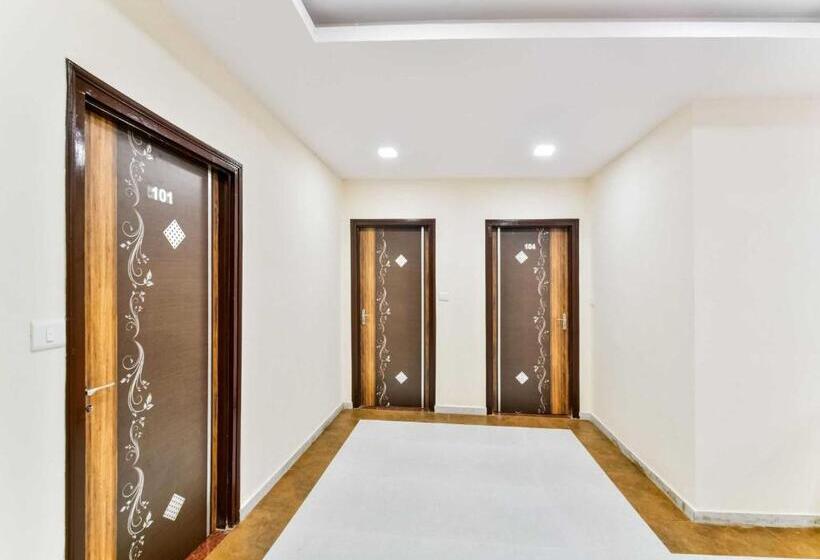 فندق Oyo 61373  Paradise