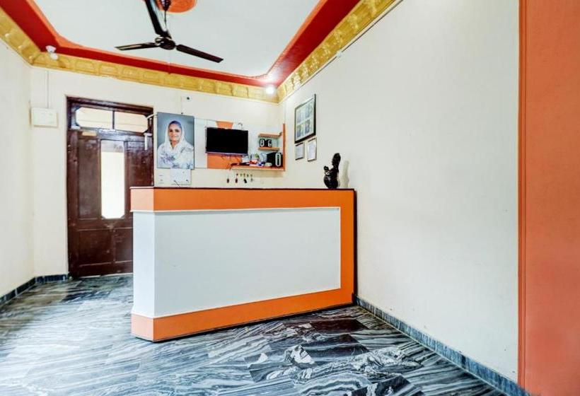فندق Oyo 65843 Shanechamba