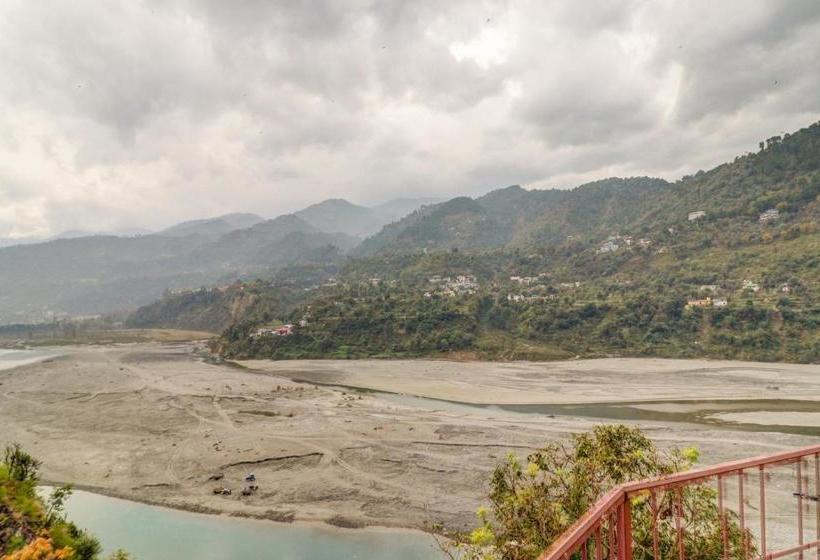 فندق Oyo 65843 Shanechamba