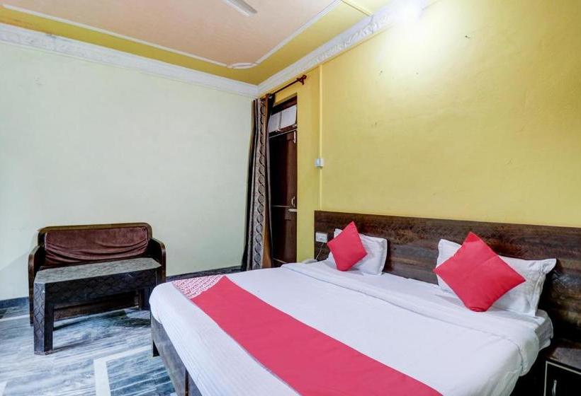 فندق Oyo 65843 Shanechamba