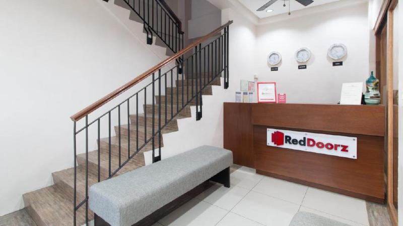 בית מלון כפרי Reddoorz Plus @ Diola Villamonte Bacolod