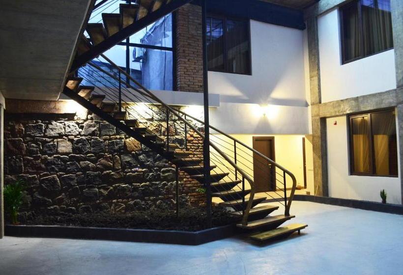 هتل Taba Hall Boutique