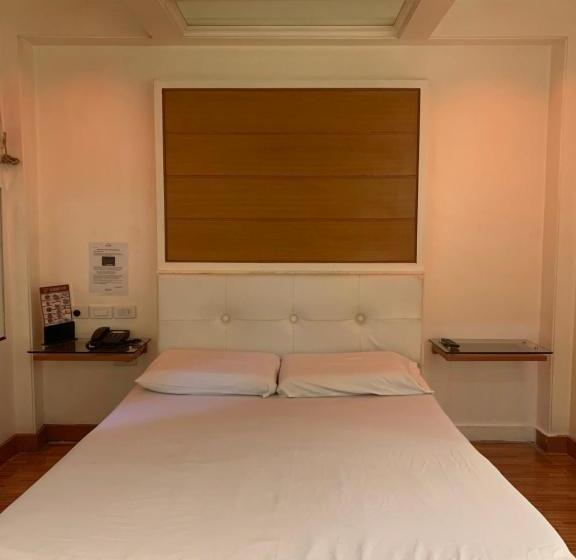 فندق Town And Country Reposo