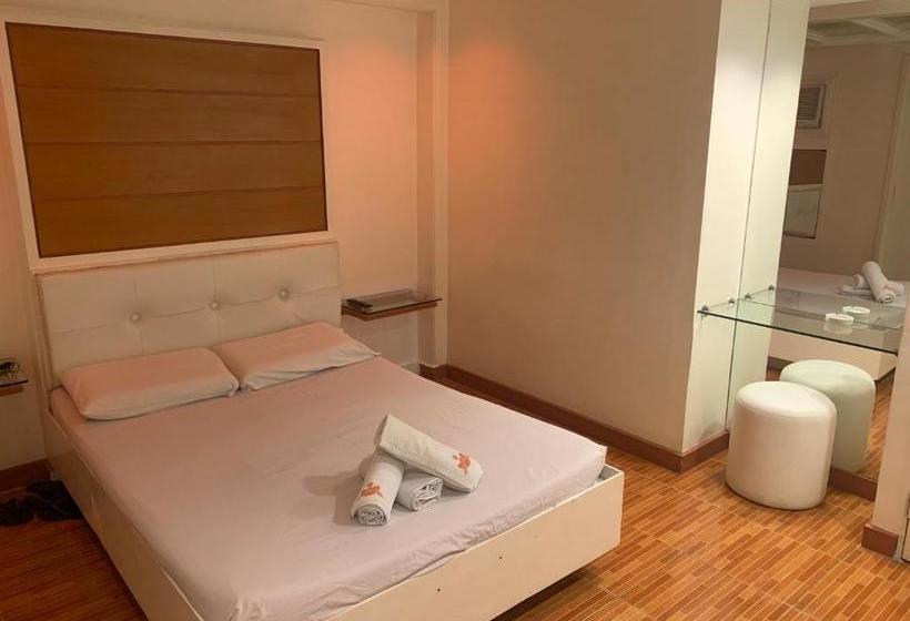 فندق Town And Country Reposo