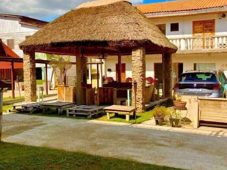 בית מלון כפרי Villa De Carli